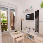 Apartment Jolara With Heated Pool Mimice