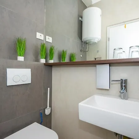 Jolara With Heated Pool *