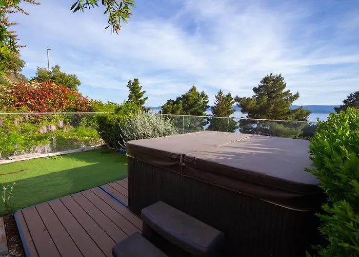 Appartamento Jolara With Heated Pool Mimice